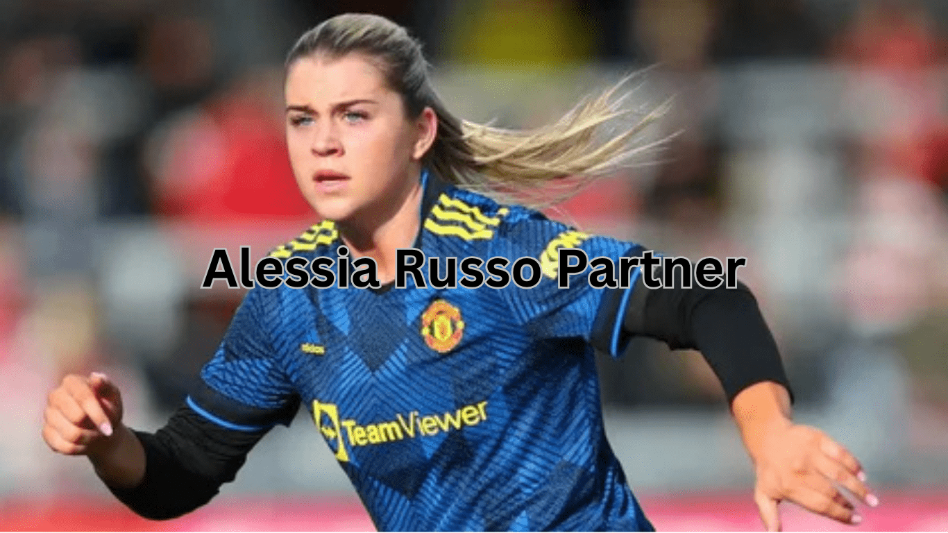 Alessia Russo Partner